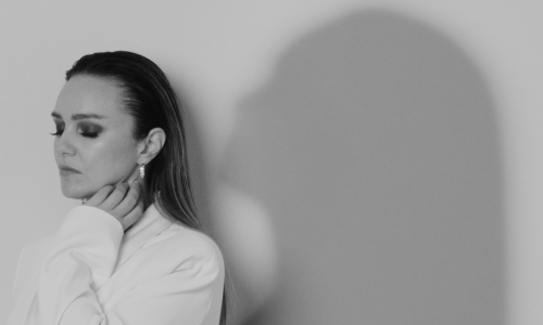 Marija Mirković donosi moćnu baladu 'Pesimizam' povodom najdepresivnijeg dana u godini