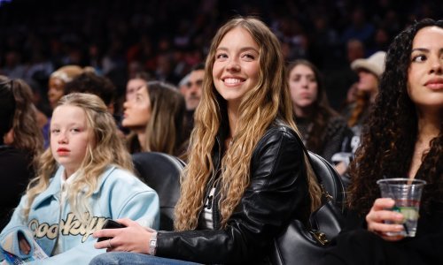 Savršeno se slažu s čizmama sezone: Lijepu plavušu osvojile su hit traperice