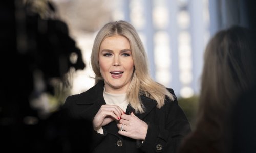 Veteranka prvog mandata: Karoline Leavitt postala glasnogovornica Bijele kuće