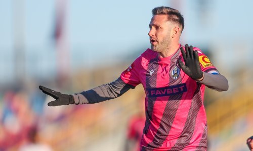 Ljutiti Duje Čop ne trenira i želi prekinuti karijeru jer ga Lokomotiva ne pušta u Rijeku?!