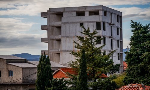 Uskok pokrenuo istragu zbog korupcije oko 'imotskog towera'