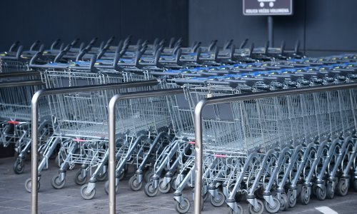 I u susjedstvu se sprema bojkot: 'Ne kupujte ništa, kuhajte kod kuće'