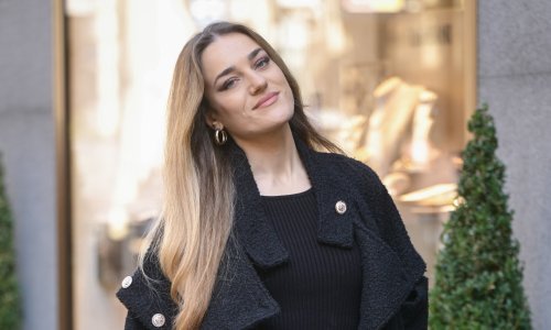 Na špicu je stigla u najtrendi haljini sezone, no u centru pažnje bila je njezina nova frizura