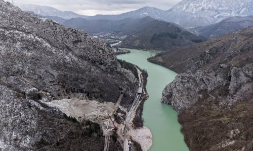 Turci popravili prugu do Ploča uništenu u poplavama, vlakovi kreću sljedećeg tjedna