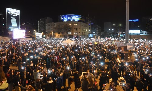 Srbija vrije, premijer podnio ostavku: Što sve to znači za Vučića