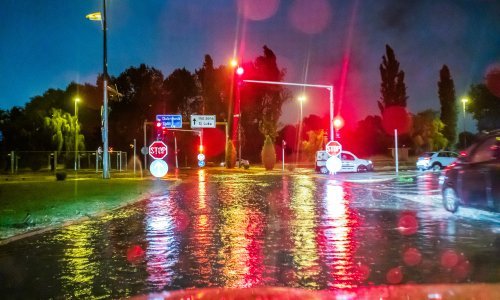 Vrijeme je danas opasno: Prijete obilni pljuskovi i olujni vjetar, vraćaju se minusi i mraz
