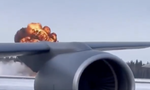 Širi se snimka: Borbeni avion F-35 srušio se na Aljasci, pilot se katapultirao