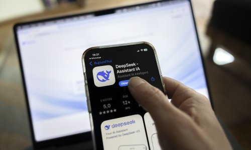 DeepSeek odgodio objavu novog modela umjetne inteligencije