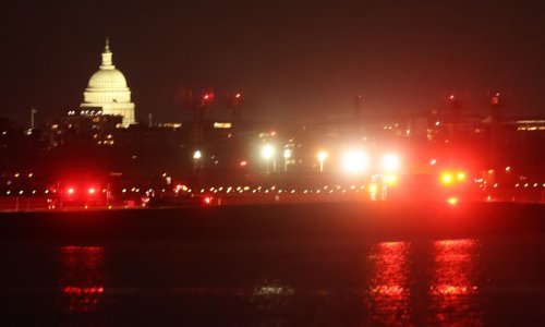 Što pokazuje putanja leta aviona i Black Hawka? Stručnjake zbunjuje jedno pitanje uoči sudara