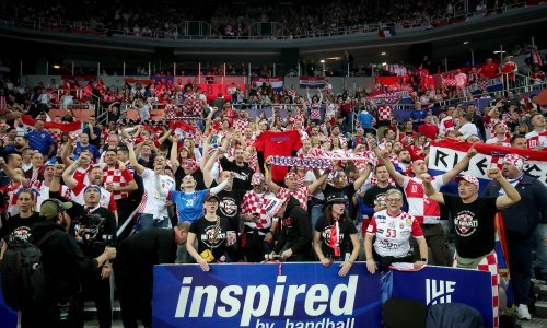 Hrvatski navijači su protiv Francuske napravili atmosferu za pamćenje