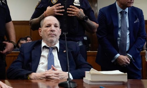 Weinstein tražio odgodu suđenja zbog 'srednjovjekovnih' uvjeta u zatvoru