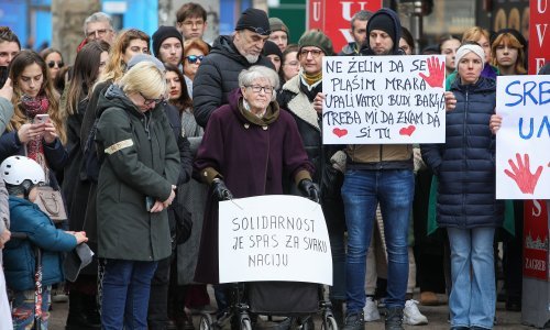 Studenti i građani Zagreba dirnuli podrškom Srbima: 'Sva djeca koja se bore za bolje sutra su naša djeca'