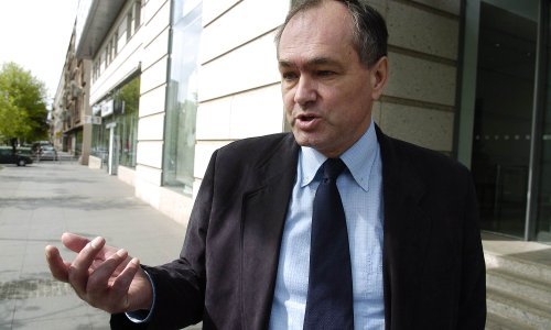 Sindikalac Vehar uhvaćen s prstima u pekmezu