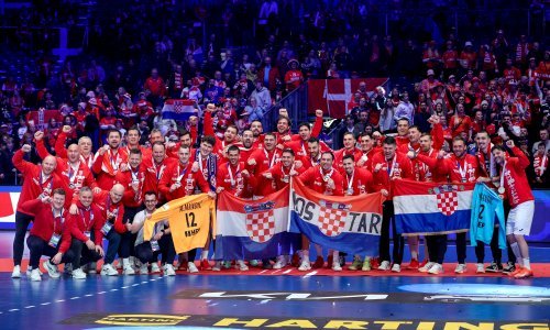 Nije igrao finale, a sinoć je napravio jedan od najljepših poteza na dodjeli medalja