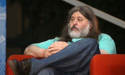 Preminuo je novinar i književnik Teofil Pančić