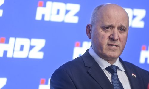 Bačić najavio kad će biti smijenjen šef Jadrolinije, o Gotovini na inauguraciji kaže: To je svečan događaj...