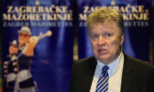 Skandalozna izjava trenera koji je vikao na mažoretkinju: 'Djevojke su devijantne'
