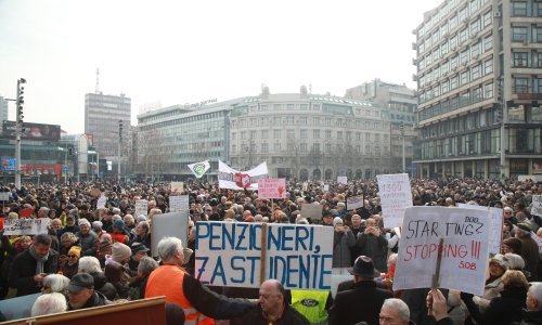Beogradski umirovljenici masovno podržali studente: Bejbi bumeri su s vama. Ovako više ne može!