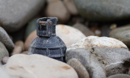 Tijekom obavljanja radova kod Osijeka iskopao ručnu bombu