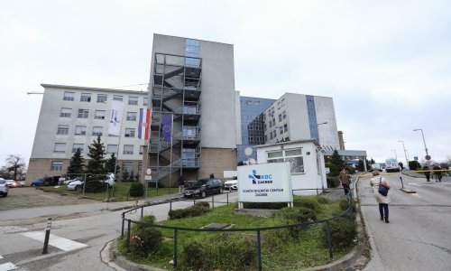 U više hrvatskih bolnica uvode se robotski sustavi za pripravu raznih lijekova