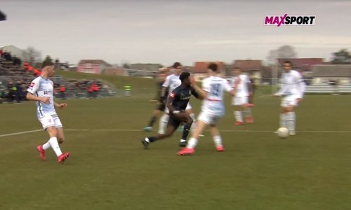 Pogledajte sramotno simuliranje Dinamovog napadača