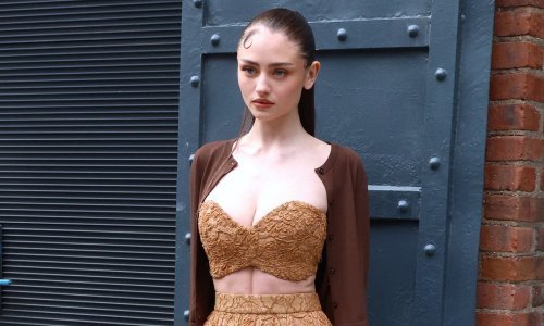 Bio bi to fantastičan stajling s najslađom torbom, a onda je sve upropastila ovom vestom