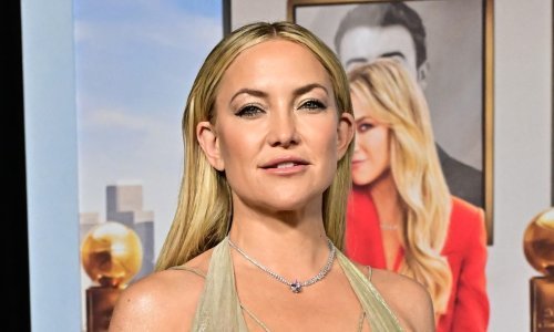 Kate Hudson chic outfit začinila udobnim natikačama koje obožavamo