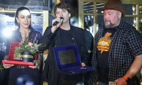 Poznati na rođendanskoj proslavi kultnog Saloona: Novi kumovi su Ana Rucner i Boris Novković