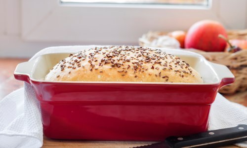 Savršen za doručak, užinu i sendvič. Ovo je kruh koji se isplati ispeći