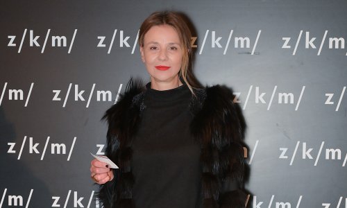 Mini haljina i bajkerske čizme: Domaća glumica zna kako istaknuti figuru