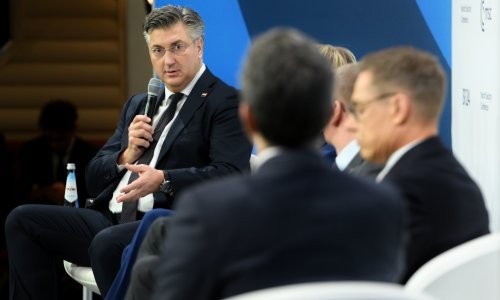 Plenković iznio ideju za pregovore: Europa treba posebnog izaslanika za Ukrajinu