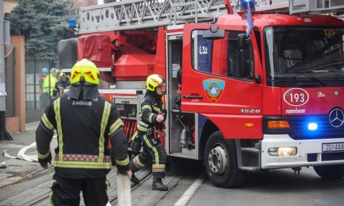 Požar u stanu u Donjoj Stubici. Dvije osobe u bolnici