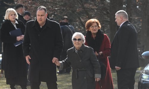 Na inauguraciju stigla i 101-godišnja partizanka
