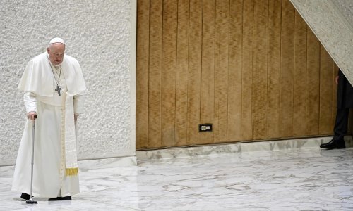 Papa zabrinut da mu je došao kraj: Povukao je nekoliko zanimljivih poteza prije nego je završio u bolnici