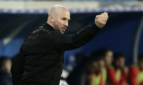 Kramarićev trener motivira igrače odjeven kao kuhar, uz ljute papričice i dildo