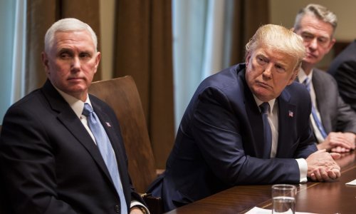 Pence 'trola' Trumpa: I Fox News je objavio da je Rusija započela rat, a ne Ukrajina