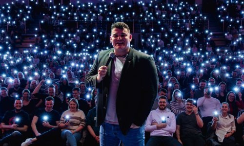 Stiže na Šalatu: Goran Vinčić Vinča postaje prvi domaći komičar koji puni stadion