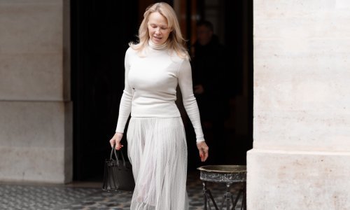 Kakva suknja, a tek cipele; ovo je jedno od najljepših izdanja Pamele Anderson