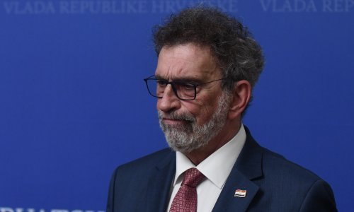 Najavljen štrajk upozorenja u školstvu, stigao odgovor ministarstva