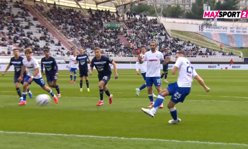 Pogledajte gol Filipa Uremovića za vodstvo Hajduka na Poljudu, čekao se VAR