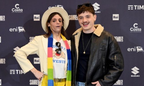 Tko je Lucio Corsi koji će umjesto Ollyja predstavljati Italiju na Eurosongu