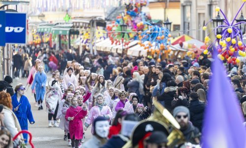 Održani 31. Đakovački bušari: Pogledajte više od 1.500 tradicijskih i suvremenih maski