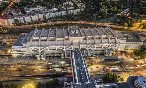 Ovo je jedna od najvećih napuštenih zgrada Europe: Mastodont ide u obnovu, ali 'tihi ubojica' prijeti