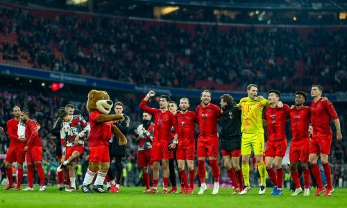 Raspucani Bayern na vrhu Bundeslige s osam bodova prednosti