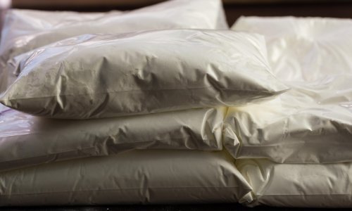 U garaži na Trešnjevci skrivao 28 kilograma amfetamina, kilogram kokaina i marihuanu