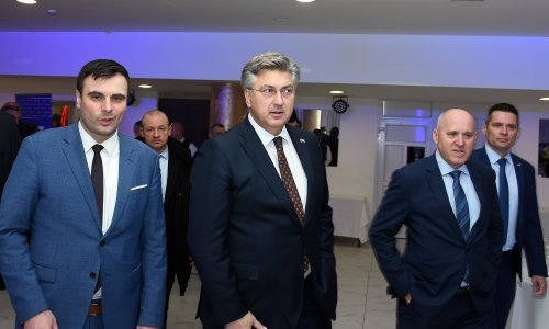 Sisački HDZ: Celjak juriša na novi mandat župana, u utrku za Sisak kreće Domagoj Orlić