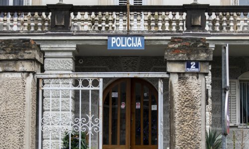 KBC Split odlučio da čovjeku nije potrebna hospitalizacija: Umro je u policijskoj postaji
