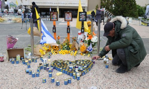 Izraelci tuguju za obitelji koja je simbol traume, Hamas pristao predati posljednja tijela talaca