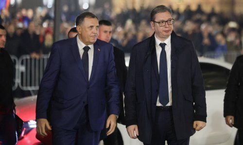 Vučić stigao u Banju Luku: Težak dan za srpski narod. Presuda Dodiku je besmislena