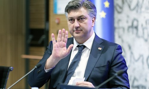 Plenković: Uvodimo naknade za posvojitelje, ne želimo da se to radi pod političkim pritiscima i kalkulacijama